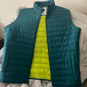 Green puffer vest #gap
